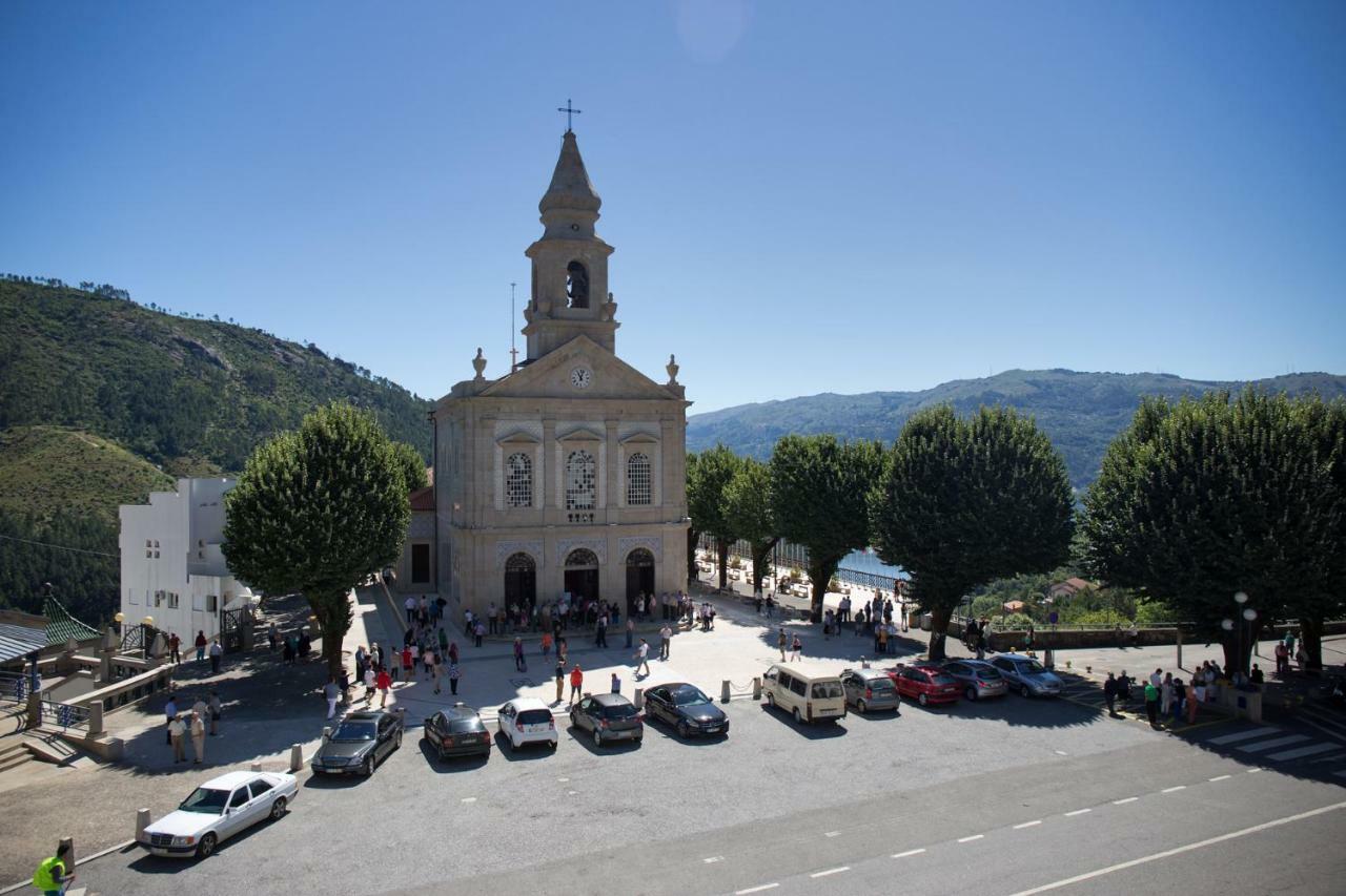 Casa Da Lage - Lareiras - Lenha - Vistas - Geres Villa Buitenkant foto